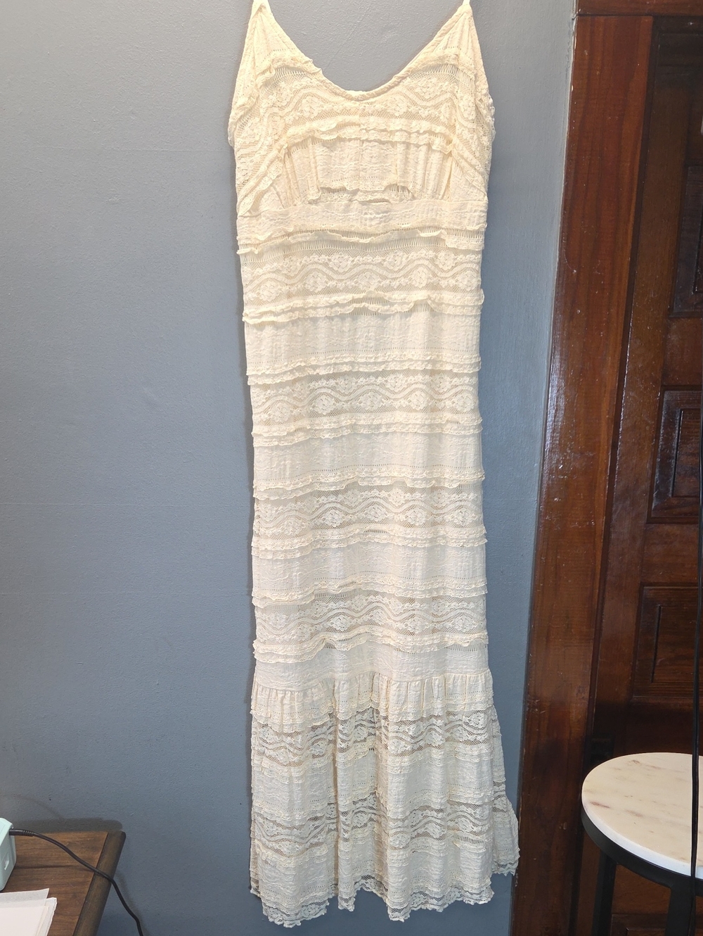 American Eagle Outfitters Cream Lace Maxi Dress Size M